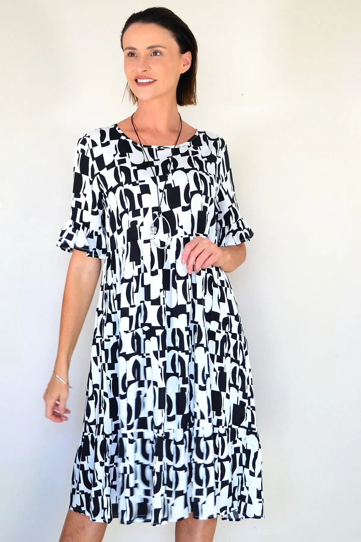 Black White Abstract Tiered Tunic Dress