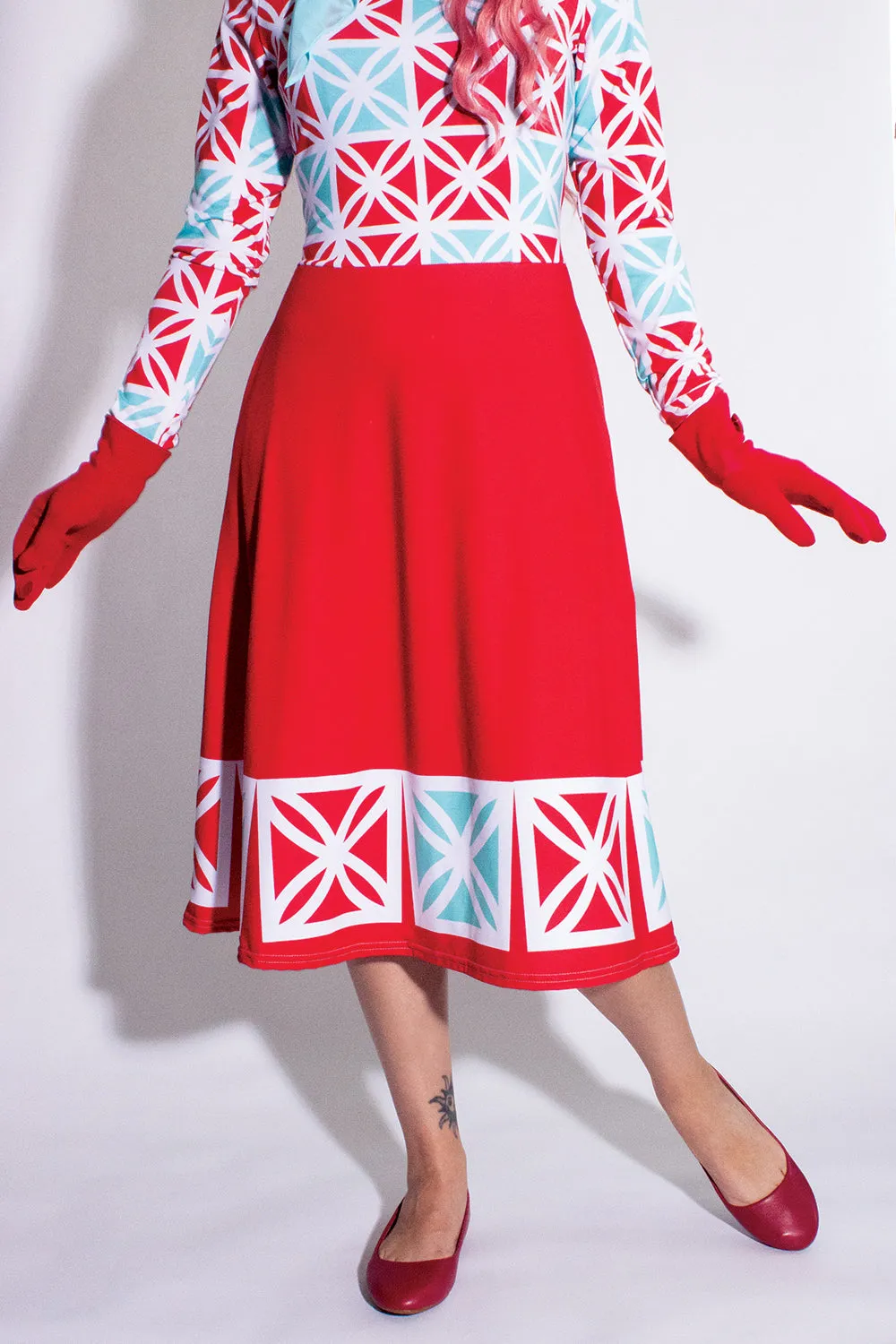 Holiday Breeze Block Midi Dress